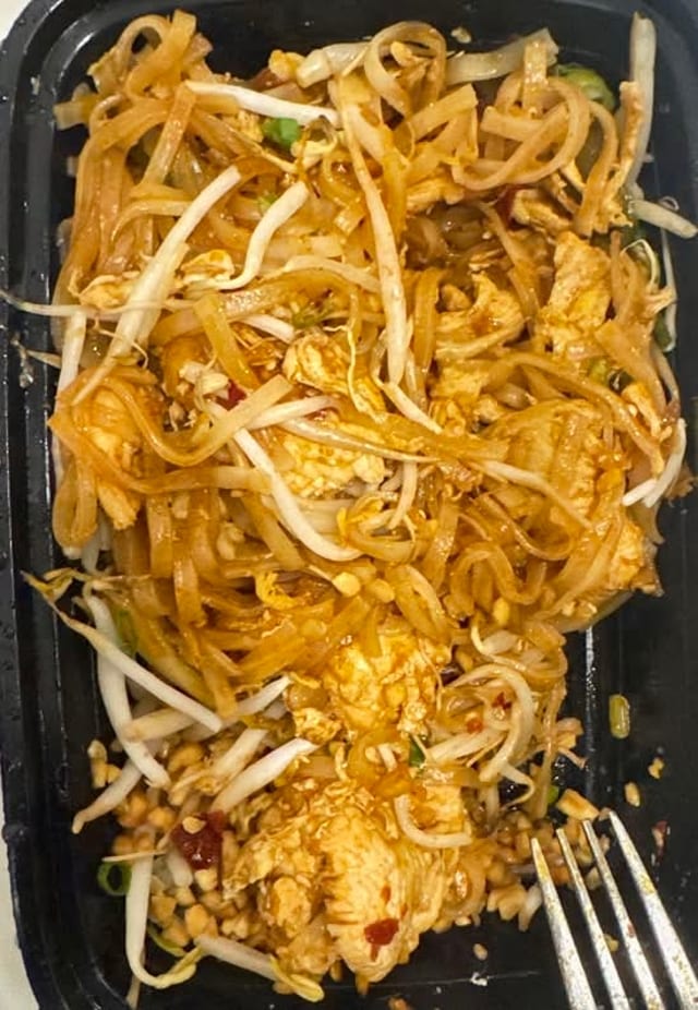 Chicken Pad Thai Bento.